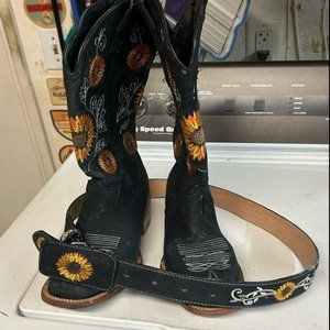 Mexican Embroidered Leather Boots and Belt
